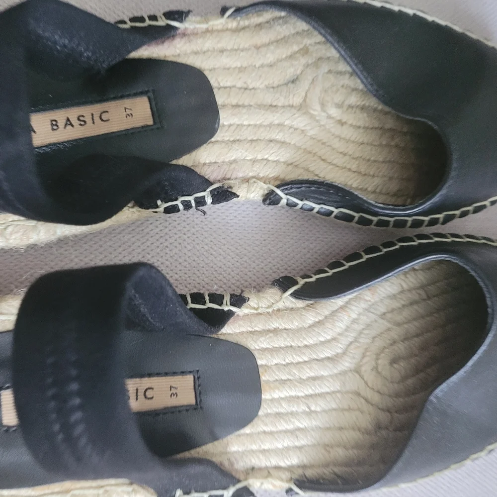Zara Size 37 Black Espadrille Sandals